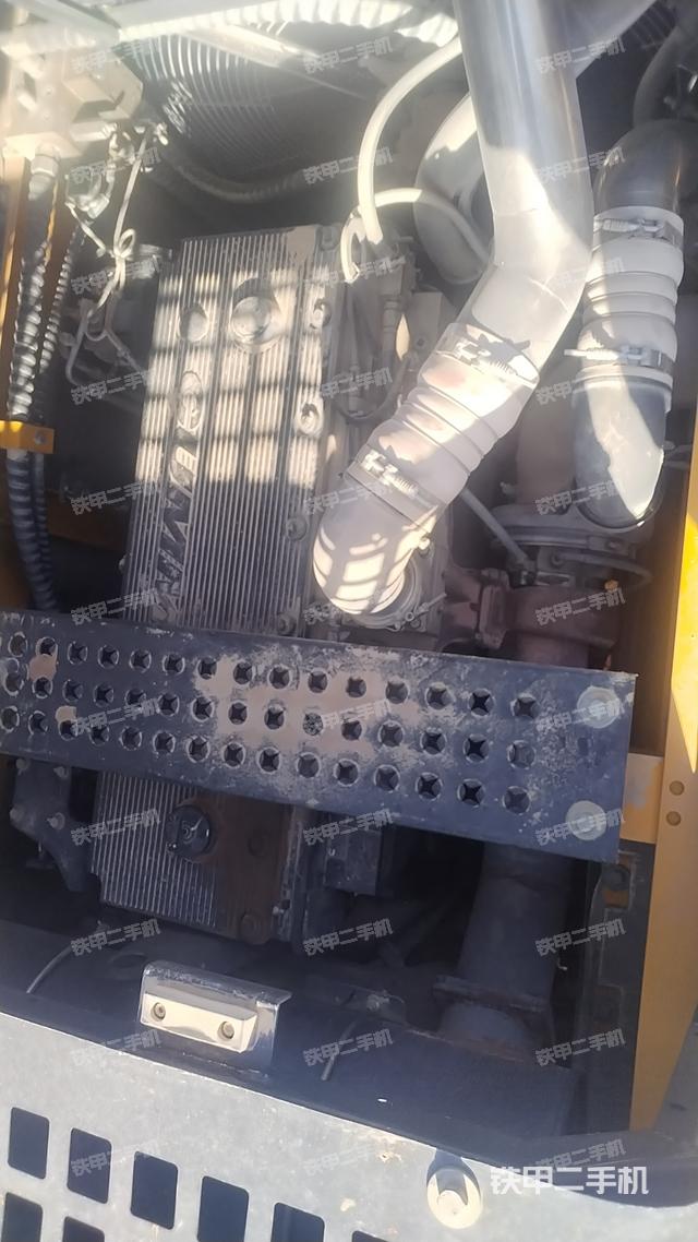 發(fā)動(dòng)機(jī)整體俯視（整機(jī)外觀）