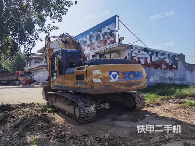 整機(jī)右后45°(整機(jī)外觀) 整機(jī)右后45°(整機(jī)外觀)