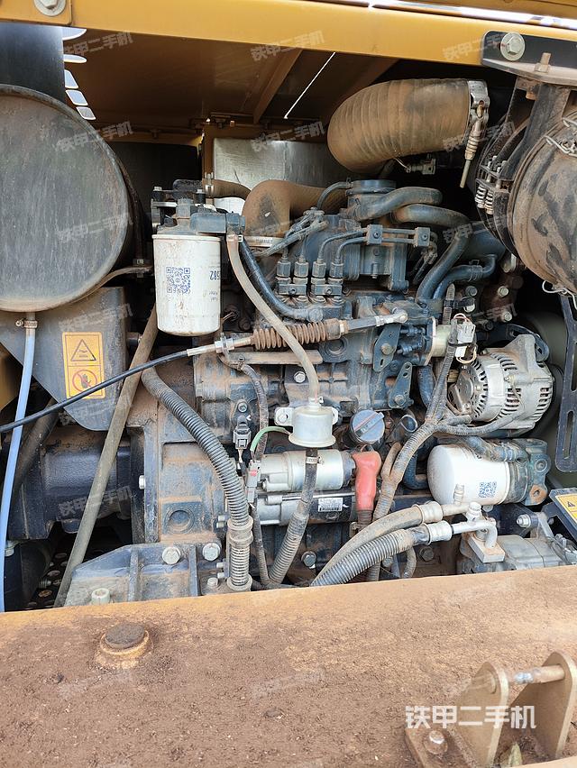 发动机整体俯视（整机外观）