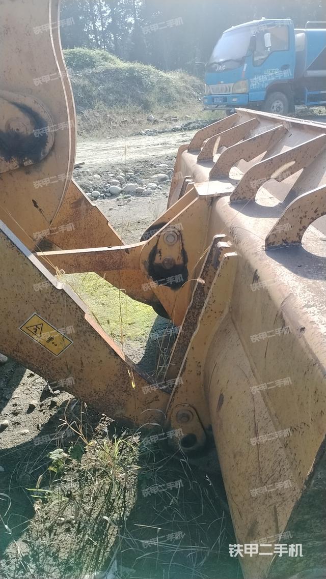 工作装置整体（整机外观及大件）