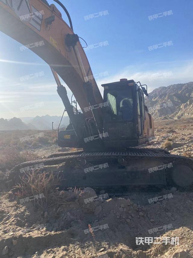 驾驶室整体（整机外观）