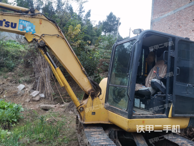 发动机整体俯视（整机外观）