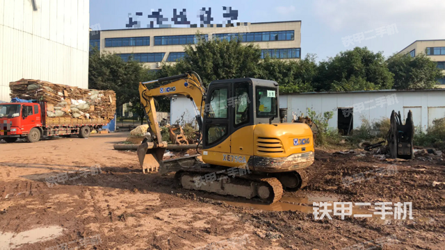 徐工XE60CA挖掘機(jī)