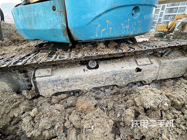 单侧履带整体（整机外观）