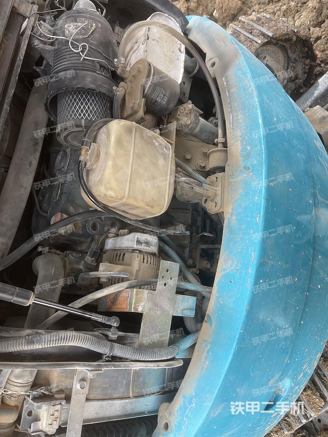 发动机整体俯视(整机外观) 发动机整体俯视(整机外观)