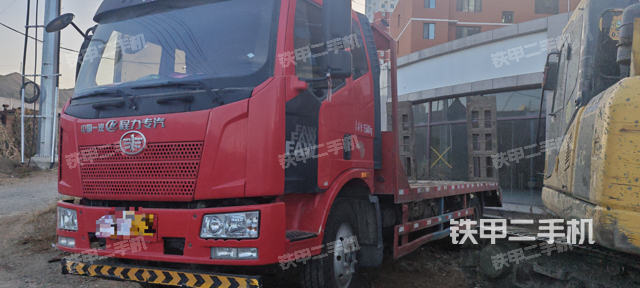 整机右后45°（设备外观及核心部件）