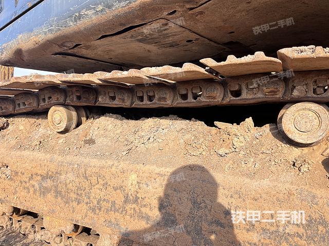 单侧履带整体（整机外观）