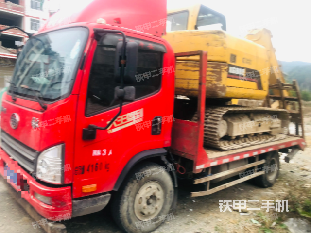 一汽解放4X2平板運(yùn)輸車