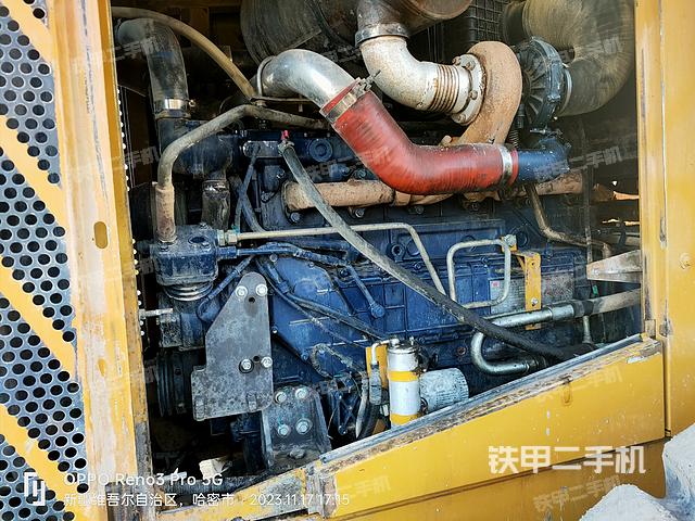 發(fā)動機(jī)右側(cè)(整機(jī)外觀及大件) 發(fā)動機(jī)右側(cè)(整機(jī)外觀及大件)