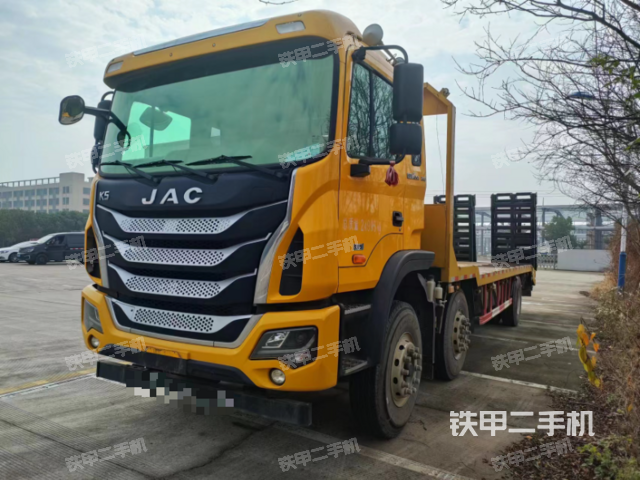 整機(jī)右后45°(設(shè)備外觀及核心部件) 整機(jī)右后45°(設(shè)備外觀及核心部件)