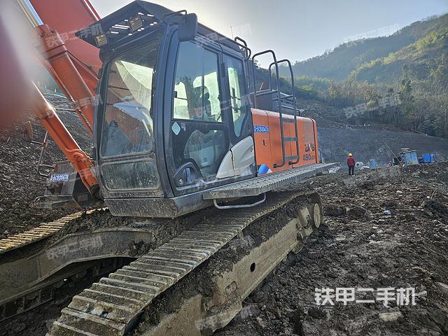 日立ZX490LCH-5A挖掘機(jī)