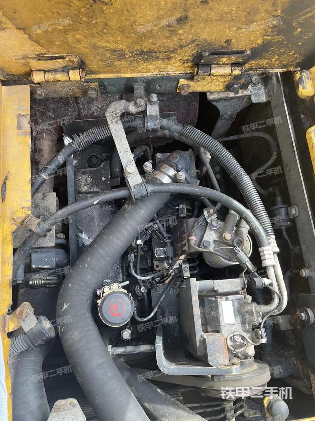 发动机整体俯视（整机外观）