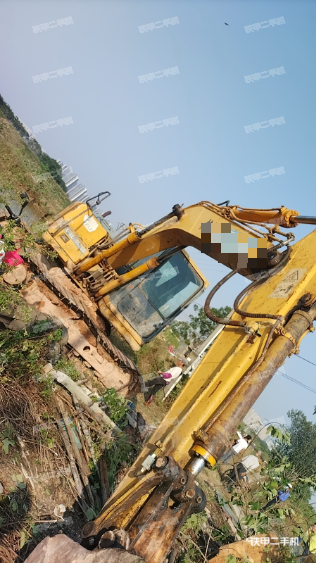 漳州小松PC120-6E挖掘机实拍图片