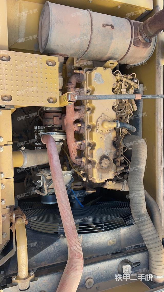 发动机整体俯视（整机外观）