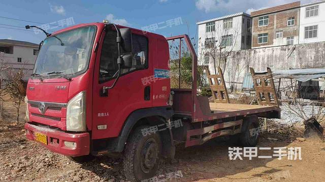 三環(huán)十通4×2平板運(yùn)輸車