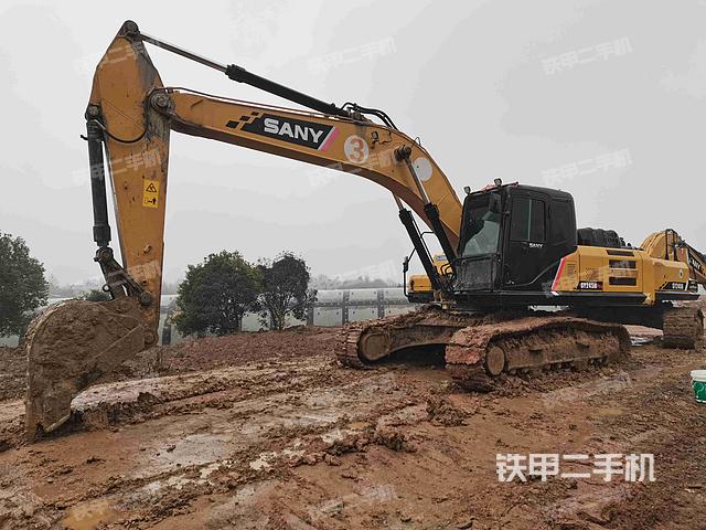 三一重工SY245H挖掘机