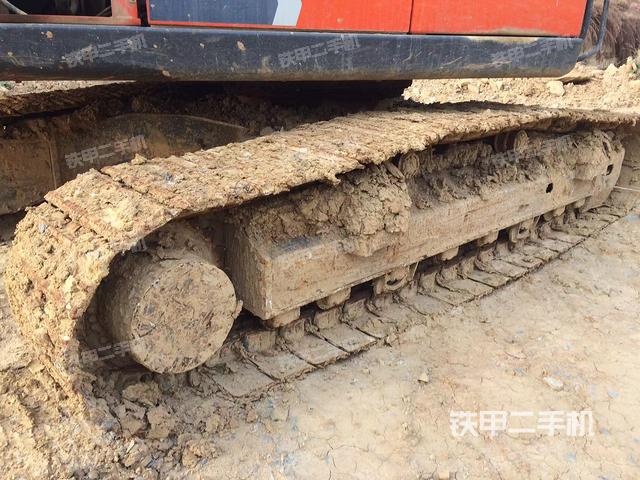 单侧履带整体（整机外观）