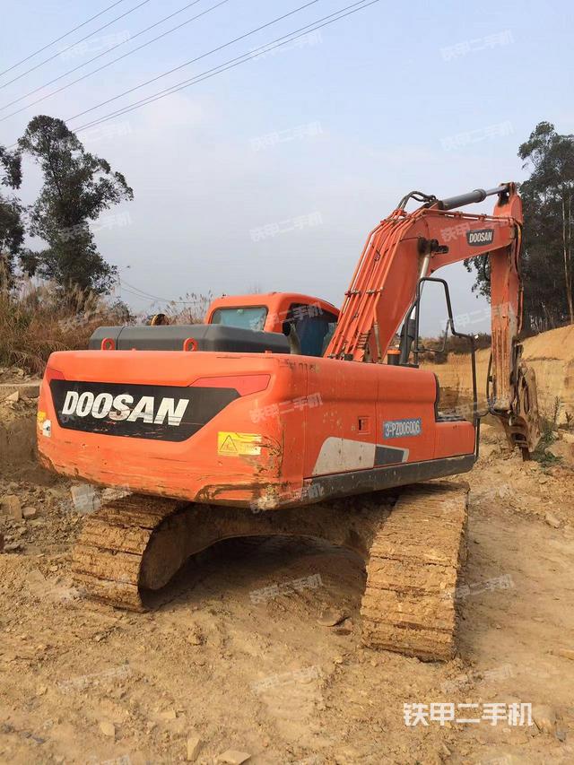 整机右后45°（整机外观）