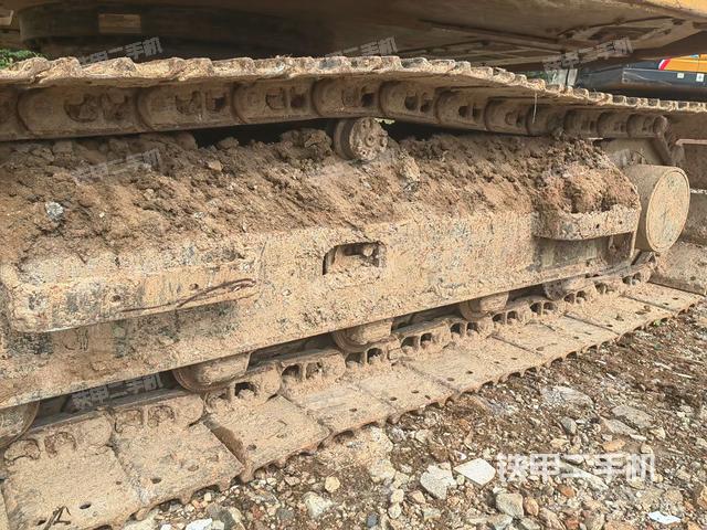 单侧履带整体（整机外观）