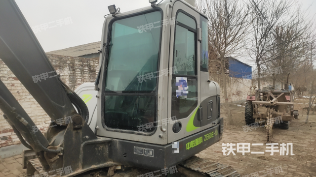中联重科ZE60E-10挖掘机