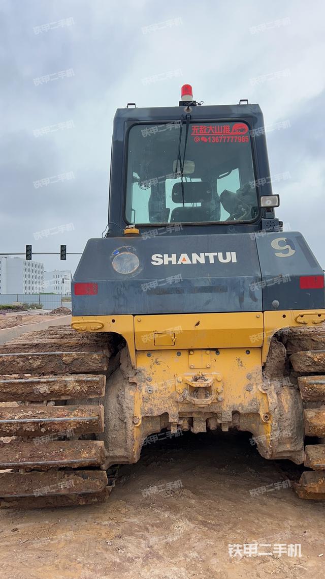 整機右后45°（設(shè)備外觀及核心部件）