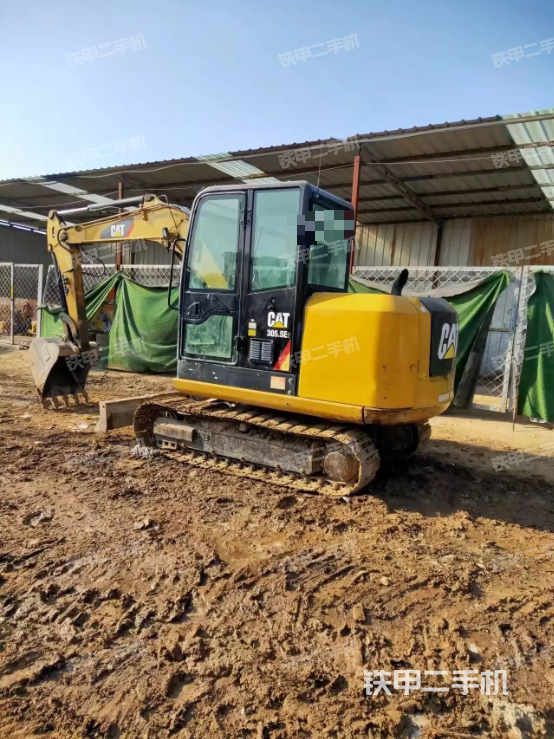 卡特彼勒CAT®305.5E2 小型液压挖掘机