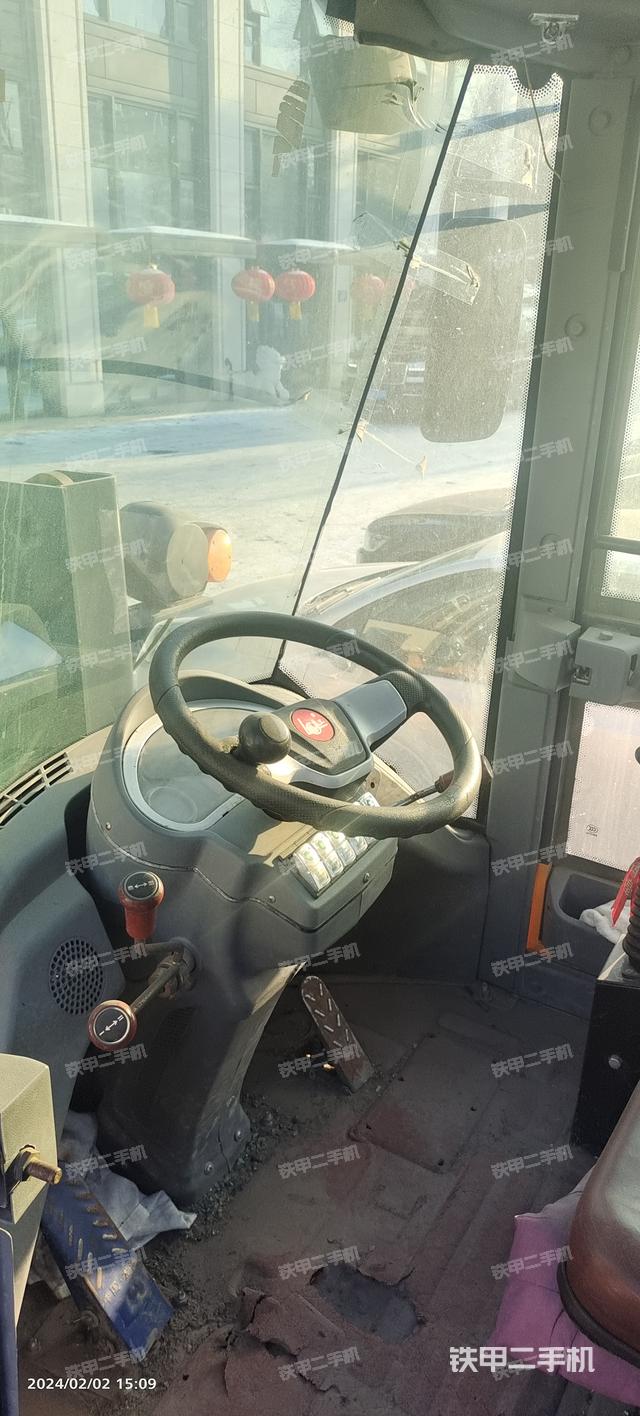 驾驶室工作台（整机外观及大件）