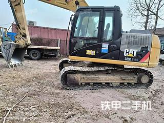 北京卡特彼勒CAT®313D2 GC 小型液压挖掘机实拍图片