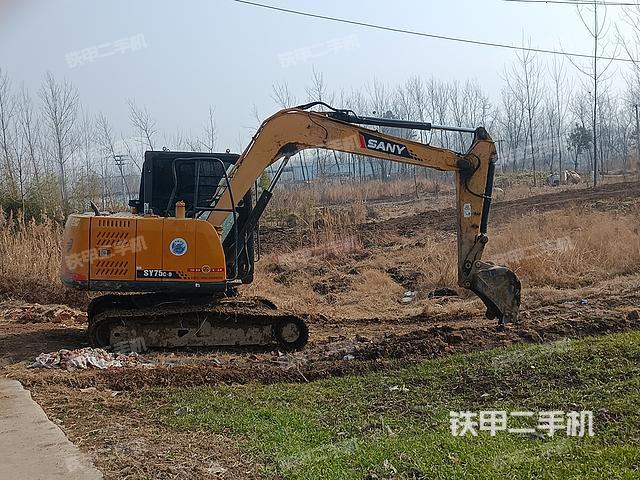 三一重工SY65C挖掘机