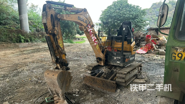 山東臨工ER616F挖掘機(jī)
