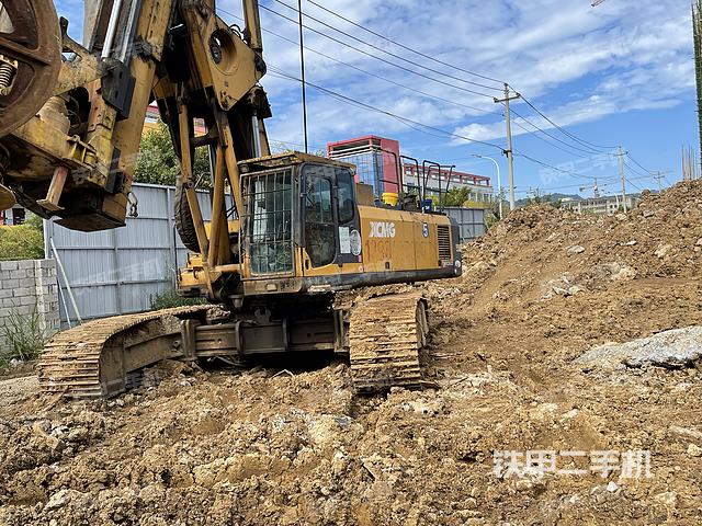 整机左侧（设备外观及核心部件）