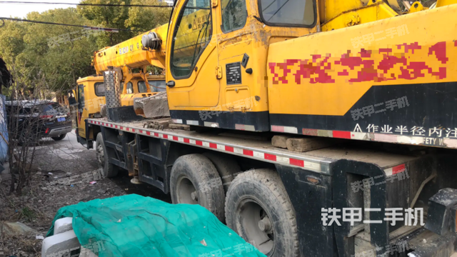 整机左侧（设备外观及核心部件）