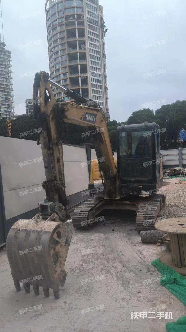 三一重工SY60C挖掘机