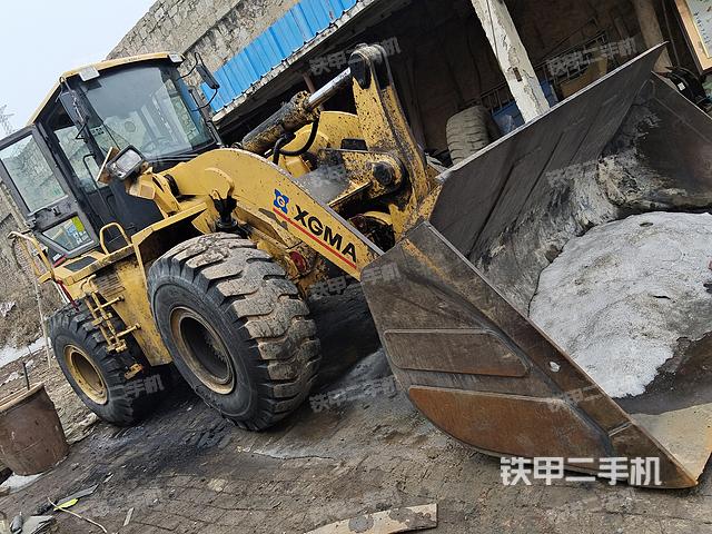 厦工XG955H装载机