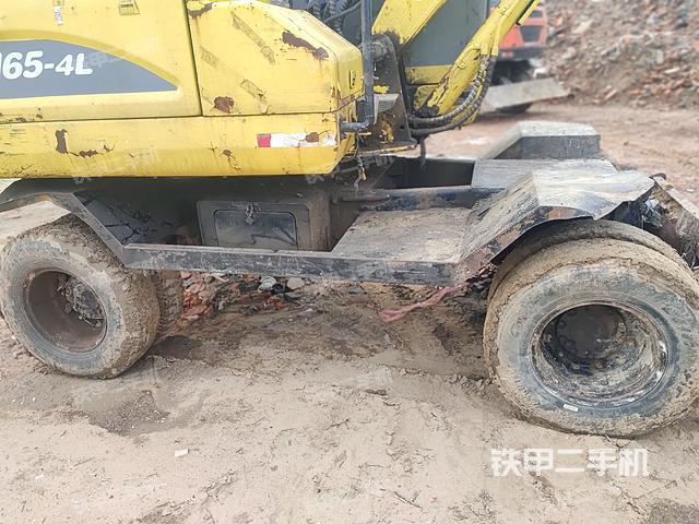 单侧履带整体（整机外观）