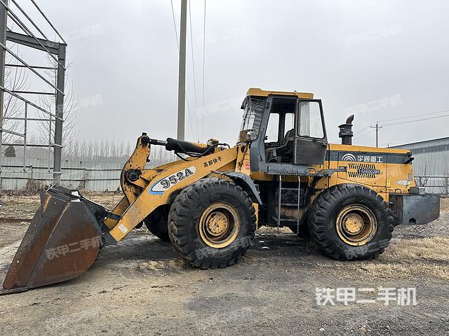 驾驶室操作台（整机外观及大件）