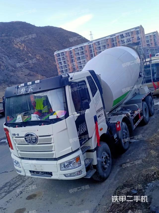 解放牌CA5250GJBP66K2L1T搅拌运输车