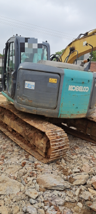 单侧履带整体（整机外观）