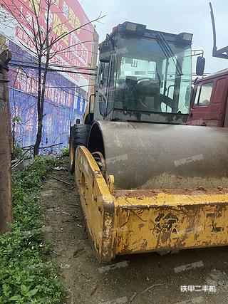 崇左市出售 徐工 XS223J 压路机