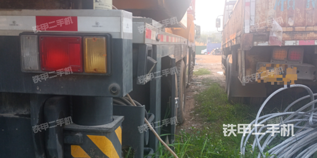 整机右后45°（设备外观及核心部件）