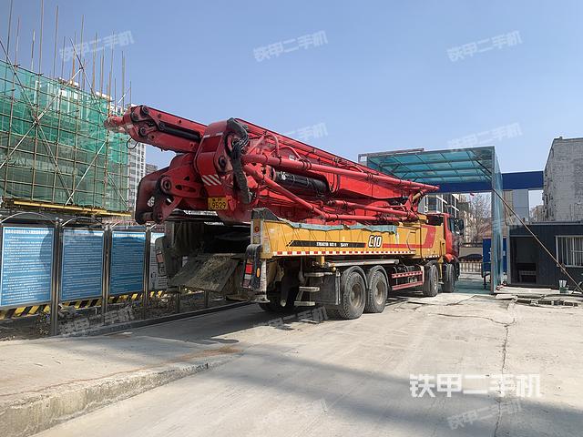 整机左侧（设备外观及核心部件）