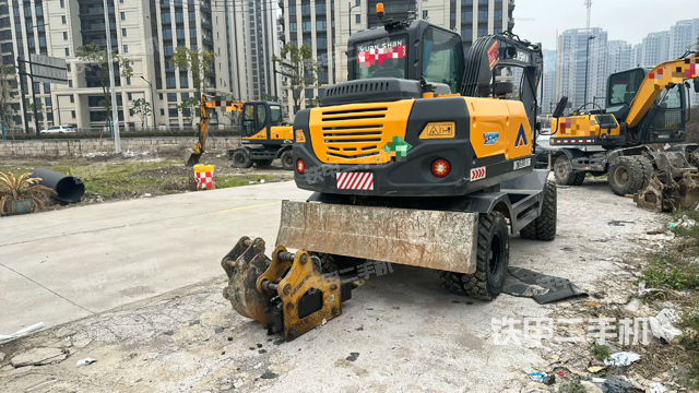 整机右后45°（整机外观）