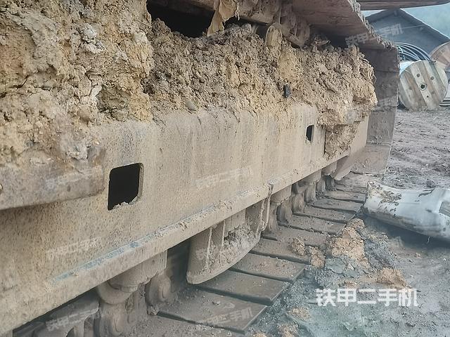 单侧履带整体（整机外观）