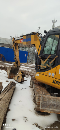 整机右后45°（整机外观）