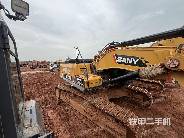 单侧履带整体（整机外观）