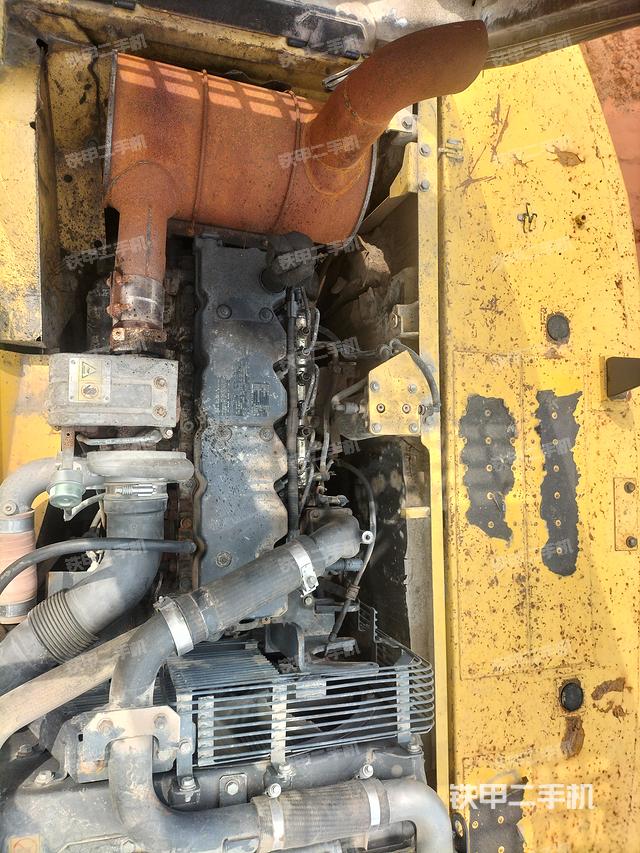 发动机整体俯视（整机外观）