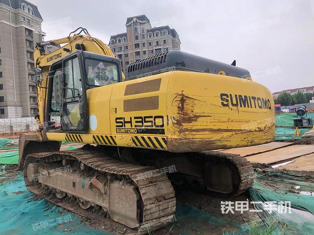 单侧履带整体（整机外观）