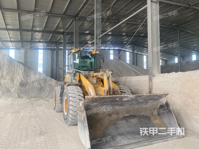 工作装置整体（整机外观及大件）