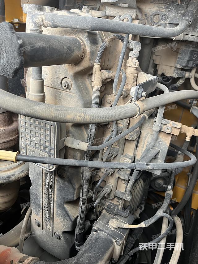 发动机整体俯视（整机外观）