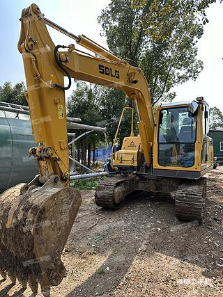 安庆市出售 山东临工 E675F 挖掘机